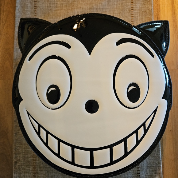 Vixen By Micheline Pitt Batman Returns Cat Backpack - Picture 2 of 3